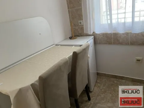 Izdavanje, jednosoban stan, 31m², Grbavica, Novi Sad Sve Podlokacije - image 4