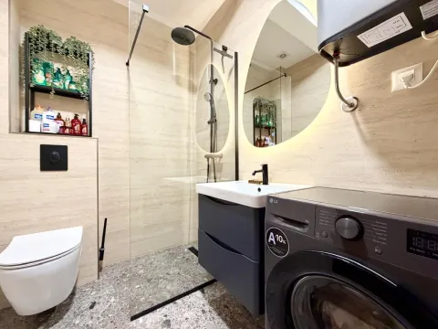 Prodaja, trosoban stan, 90m², Vezirov Most, Podgorica - image 8