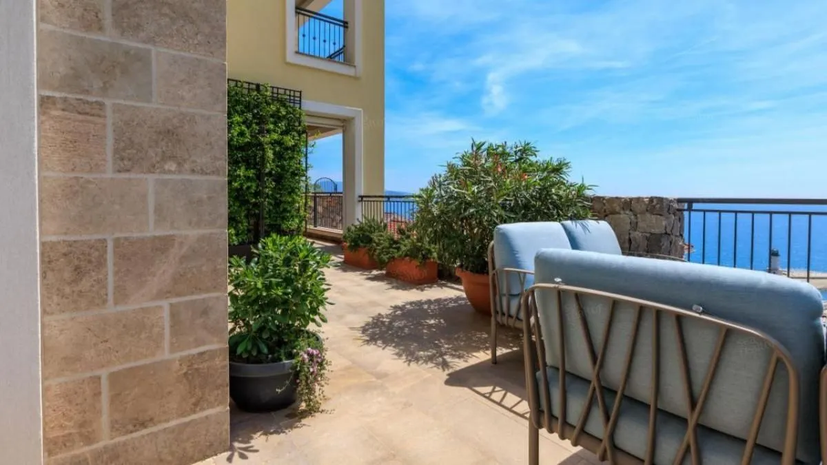 Prodaja, jednosoban stan, 153m², Luštica Bay, Tivat