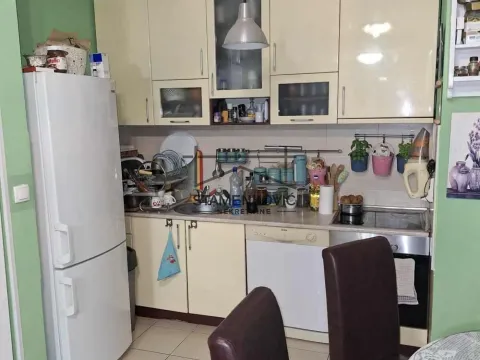 Prodaja, trosoban stan, 77m², Grbavica, Novi Sad Sve Podlokacije - image 4