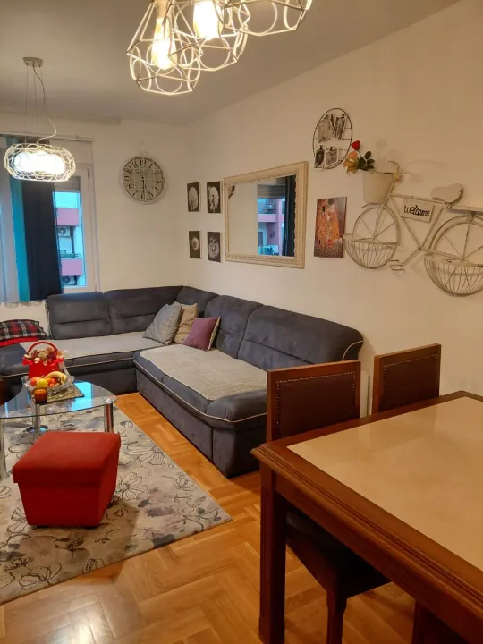 Prodaja, jednosoban stan, 51m², Tuški Put, Podgorica