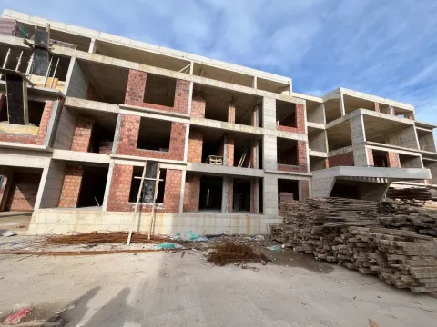 Sale, two bedroom apartment, 62m², Zagorič, Podgorica - image 11