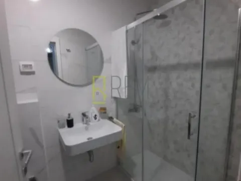 Izdavanje, jednosoban stan, 40m², City Kvart, Podgorica - image 3