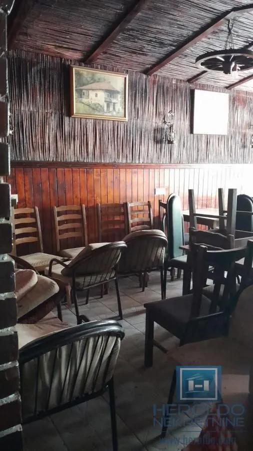Prodaja, ugostiteljski objekat, 1500m², Donji Krčin, Varvarin