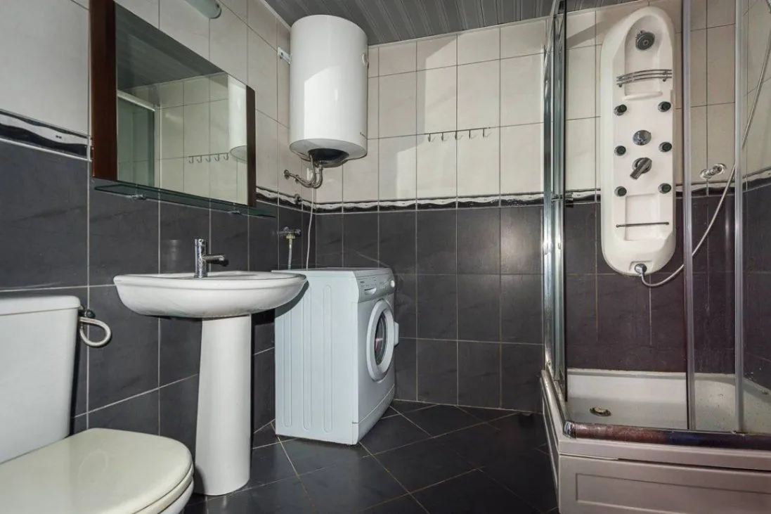 Sale, two bedroom apartment, 85m², Pržno, Budva