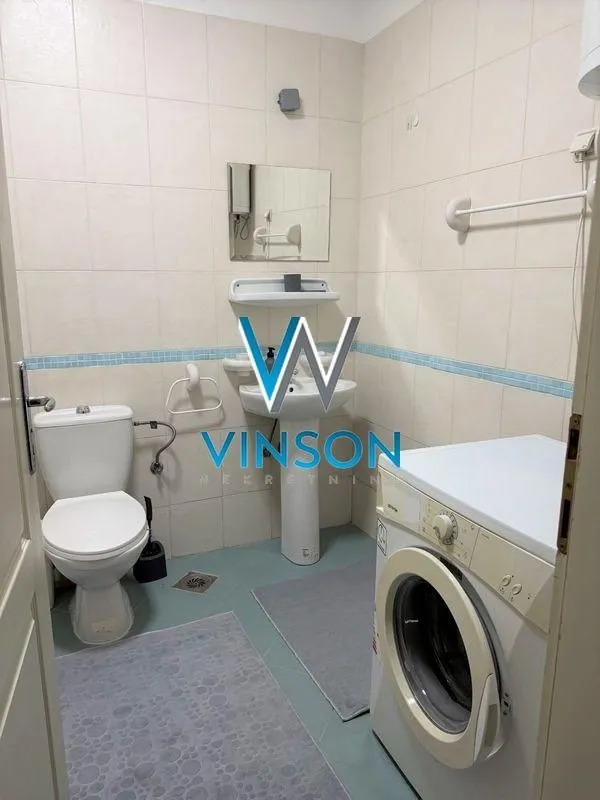 Izdavanje, jednosoban stan, 37m², Bulevar Oslobodjenja, Novi Sad Sve Podlokacije