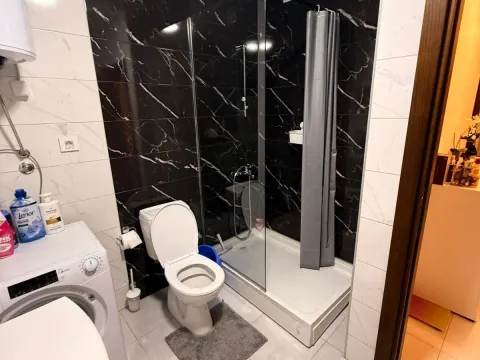 Izdavanje, dvosoban stan, 60m², Zabjelo, Podgorica - image 10