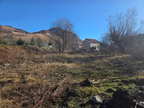 Prodaja, plac, 535m², Veruša, Podgorica - image 1