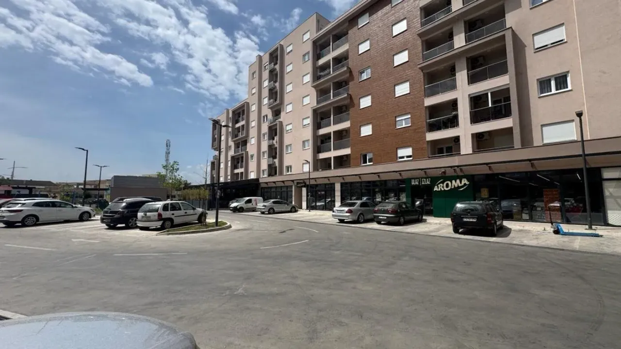 Sale, office space, 99m², Stari Aerodrom, Podgorica