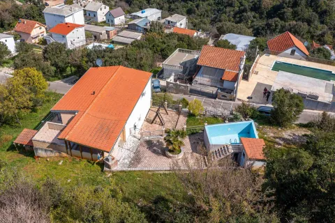 Prodaja, kuća, 160m², Utjeha, Bar - image 4