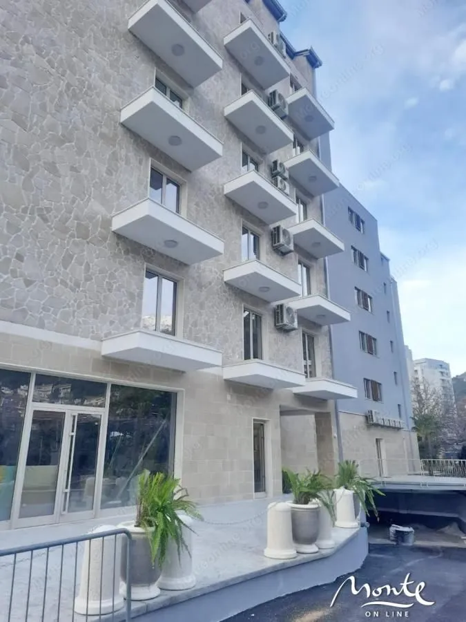 Sale, three bedroom apartment, 108m², Budva, Crna Gora