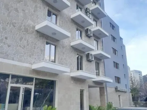 Prodaja, trosoban stan, 108m², Budva, Crna Gora - image 3