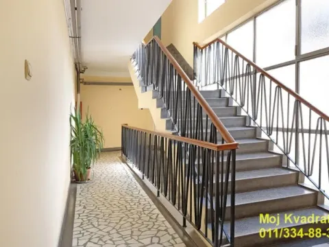 Prodaja, trosoban stan, 105m², Vračar Sve Podlokacije, Beograd - image 18