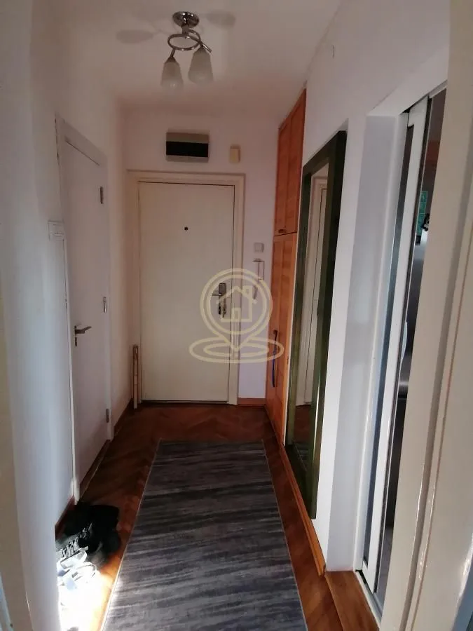 Rent, one bedroom apartment, 42m², Novi Beograd Sve Podlokacije, Beograd