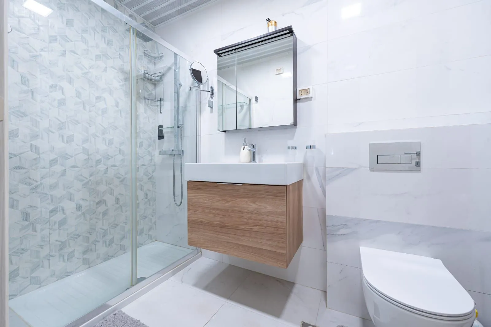 Rent, apartment, 68m², Central Point, Podgorica