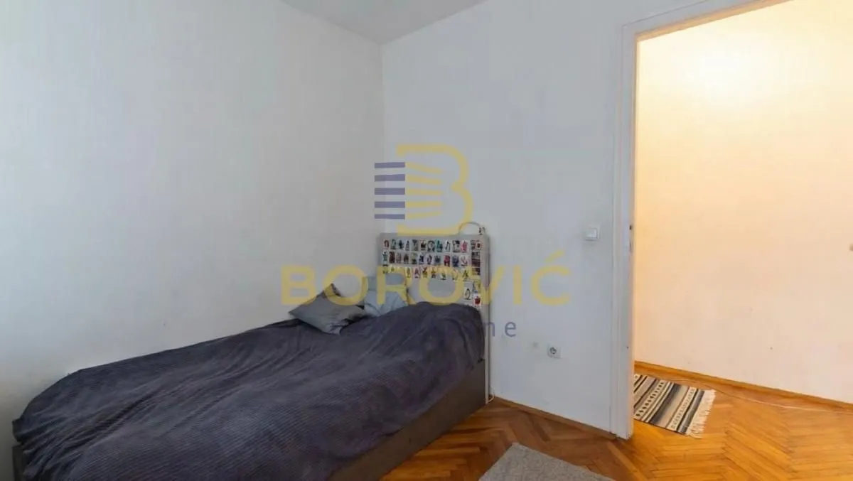 Sale, three bedroom apartment, 69m², Vračar Sve Podlokacije, Beograd