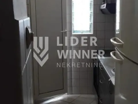 Sale, four bedroom apartment, 70m², Savski Venac, Beograd - image 4