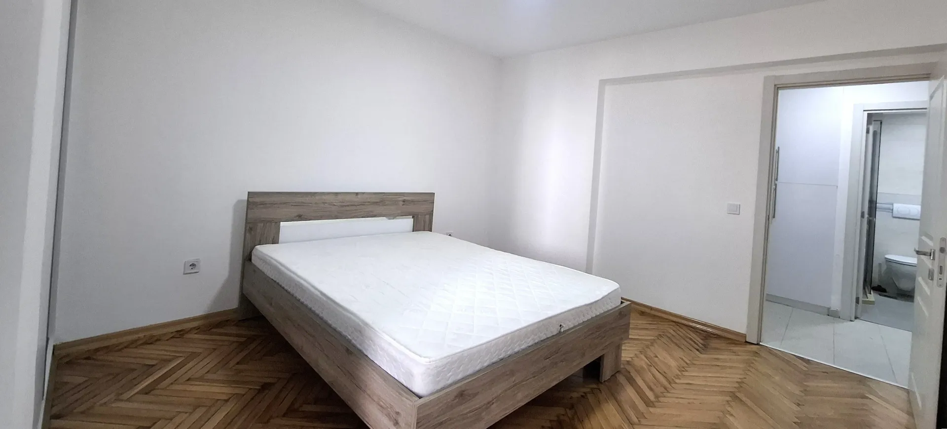 Prodaja, dvosoban stan, 60m², Centar, Bar