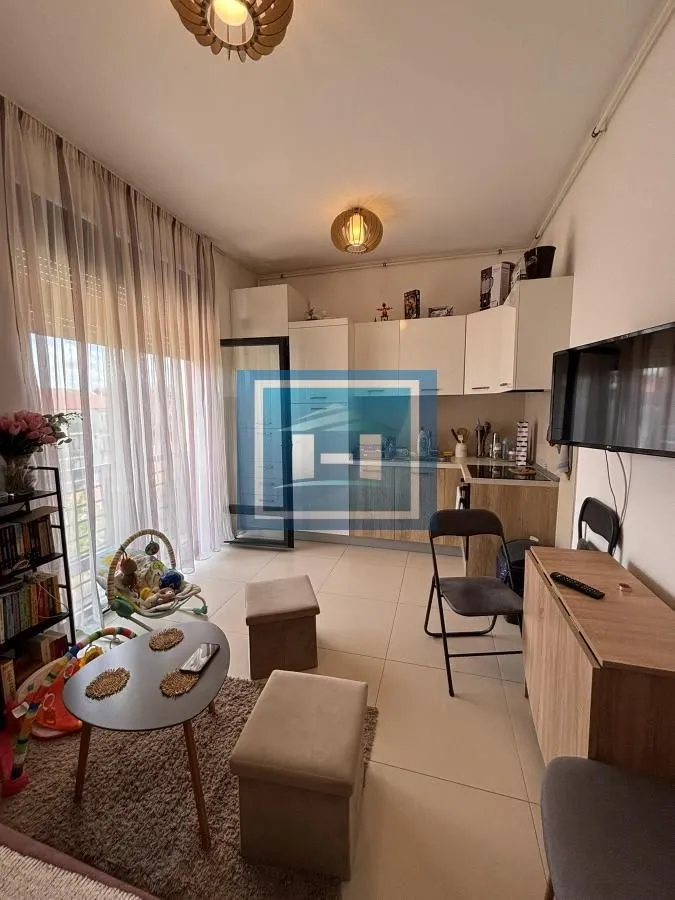 Prodaja, jednosoban stan, 31m², Centar, Jagodina