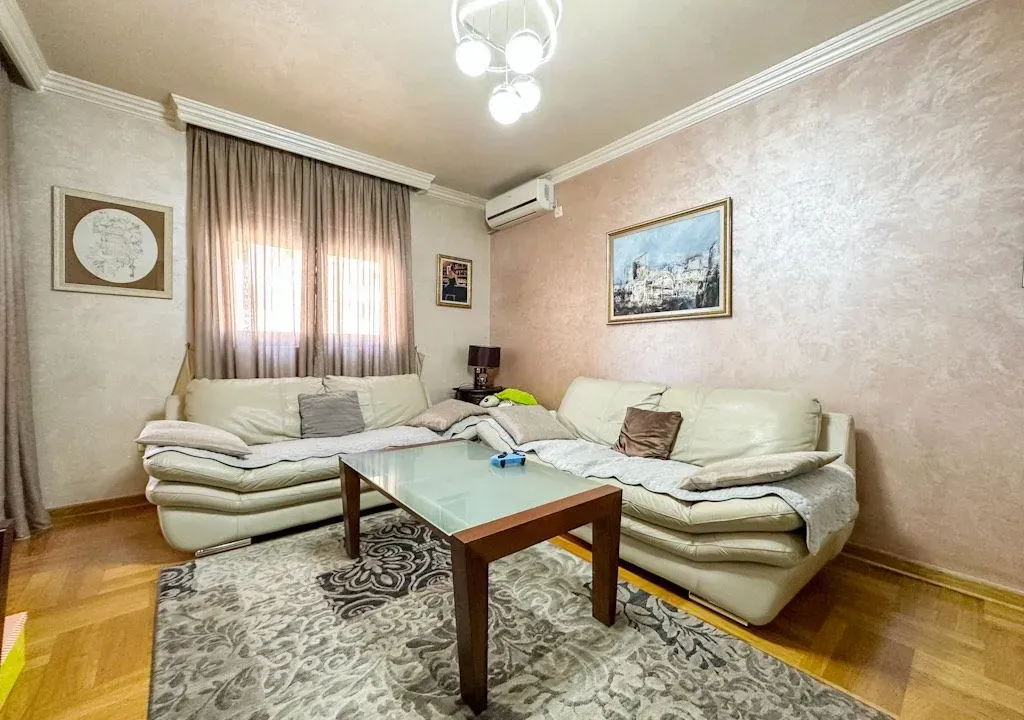 Rent, two bedroom apartment, 55m², Stari Aerodrom, Podgorica