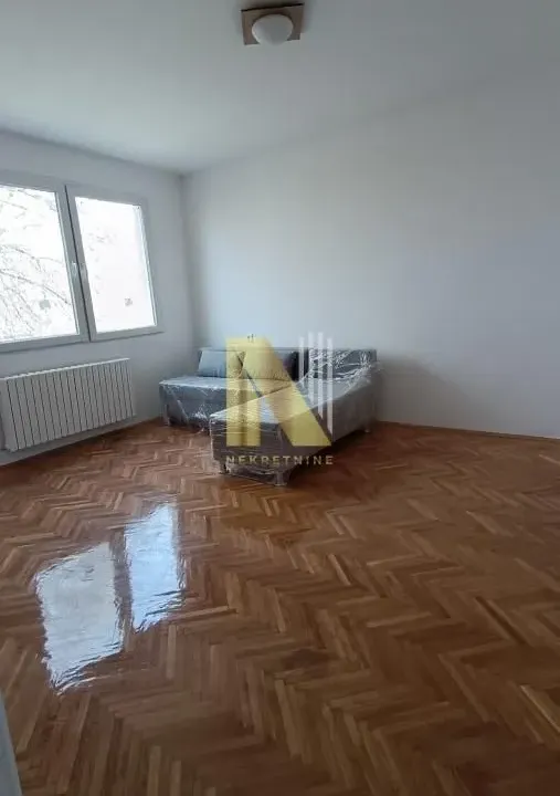 Prodaja, jednosoban stan, 30m², Satelit, Novi Sad Sve Podlokacije