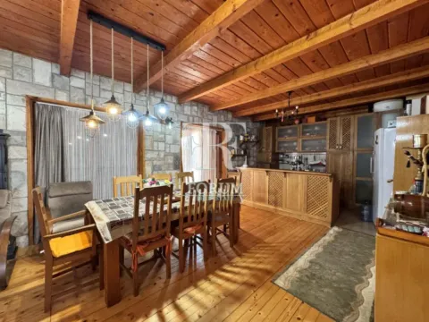 Prodaja, kuća, 215m², Podgorica, Crna Gora - image 11