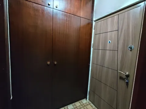 Prodaja, jednosoban stan, 60m², Centar, Bar - image 2