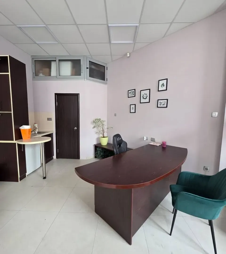 Rent, office space, 30m², Rozino, Budva