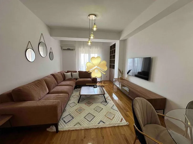 Rent, two bedroom apartment, 78m², City Kvart, Podgorica