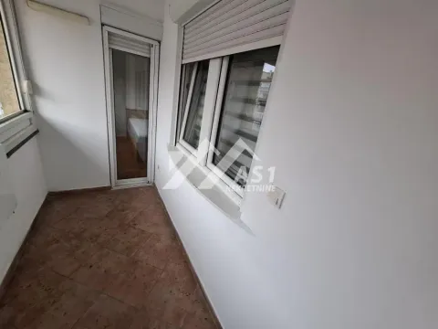 Izdavanje, trosoban stan, 63m², Nova Detelinara, Novi Sad Sve Podlokacije - image 9