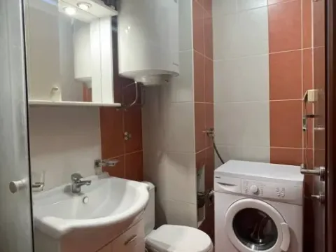 Sale, one bedroom apartment, 42m², Budva, Crna Gora - image 13