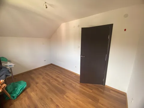 Rent, house, 85m², Zagorič, Podgorica - image 15