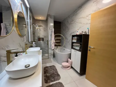 Prodaja, trosoban stan, 99m², Centar, Novi Sad - image 18