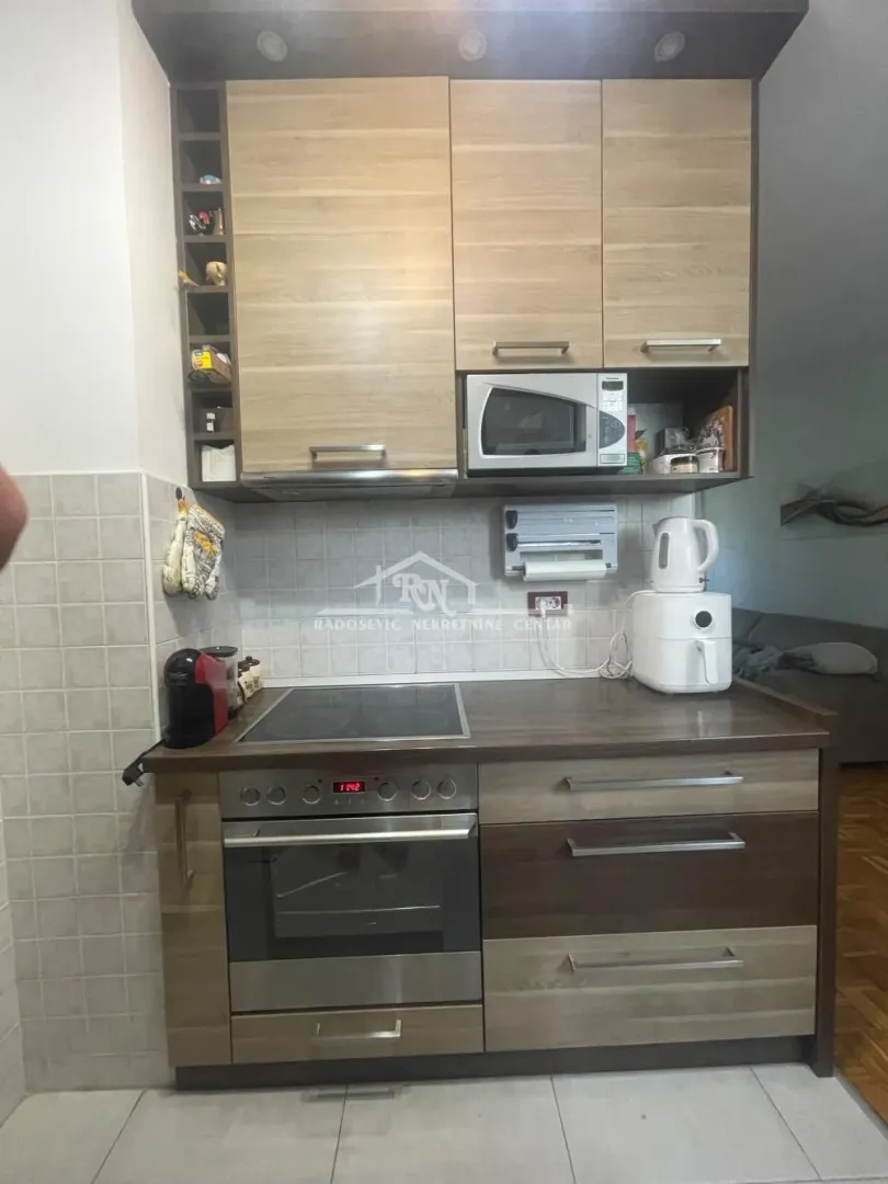 Sale, three bedroom apartment, 70m², Palilula Sve Podlokacije, Beograd