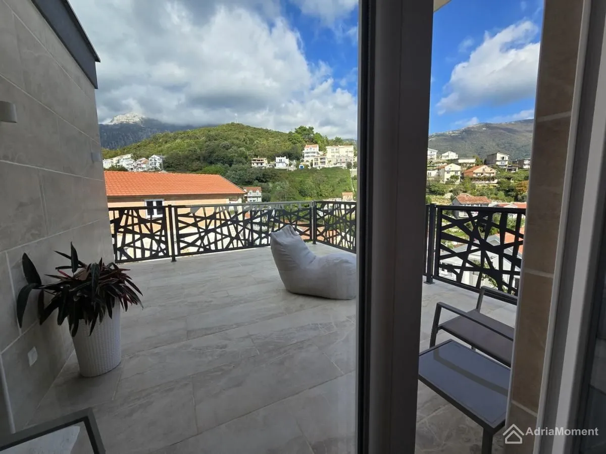 Prodaja, kuća, 140m², Zelenika, Herceg Novi