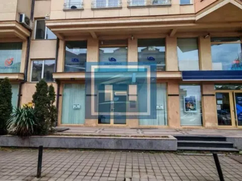 Prodaja, poslovni prostor, 85m², Centar, Paraćin - image 2