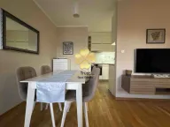 Izdavanje, jednosoban stan, 45m², Momišići, Podgorica - image 3