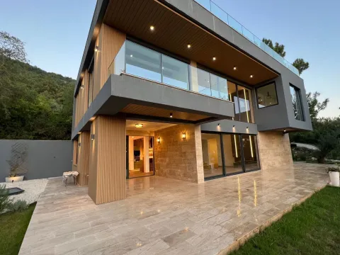 Prodaja, kuća, 480m², Kavač, Kotor - image 20