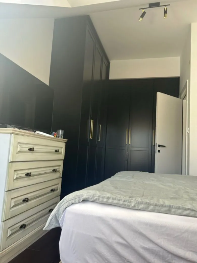Prodaja, dvosoban stan, 94m², Vezirov Most, Podgorica