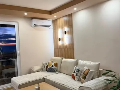 Sale, one bedroom apartment, 50m², Ulcinj, Crna Gora - image 1