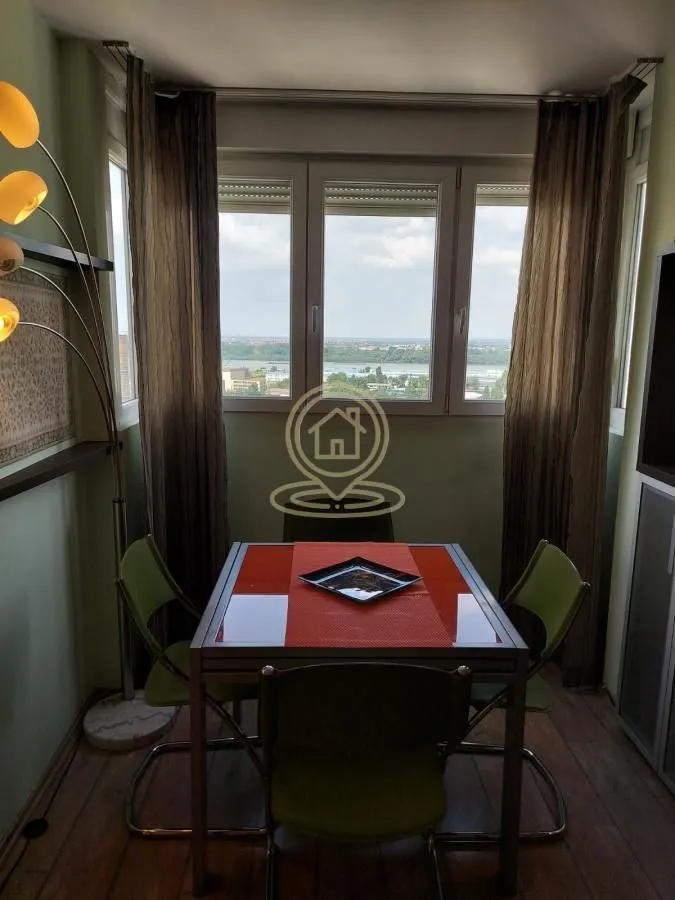 Rent, four bedroom apartment, 115m², Palilula Sve Podlokacije, Beograd