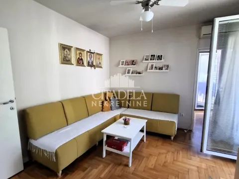 Sale, four bedroom apartment, 55m², Centar Sve Podlokacije, Beograd