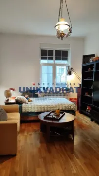 Prodaja, trosoban stan, 103m², Stari Grad, Beograd - image 9