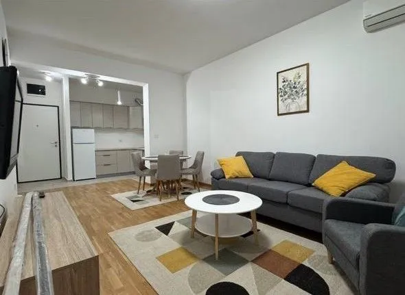 Izdavanje, jednosoban stan, 46m², Stari Aerodrom, Podgorica