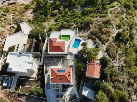 Prodaja, kuća, 270m², Budva, Crna Gora - image 9