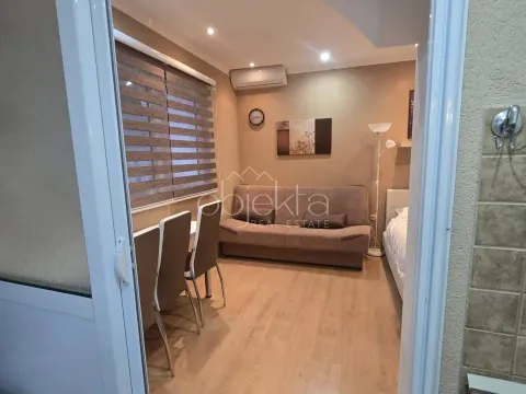 Izdavanje, stan, Tivat, Crna Gora - image 4