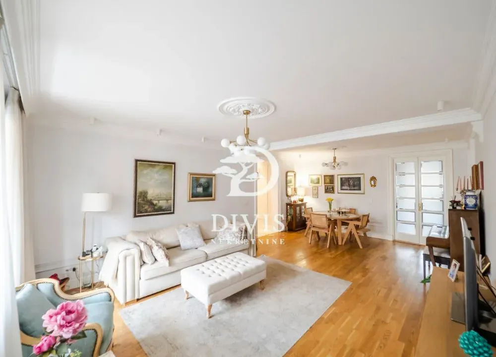 Prodaja, četvorosoban stan, 100m², Lekino Brdo, Voždovac Sve Podlokacije