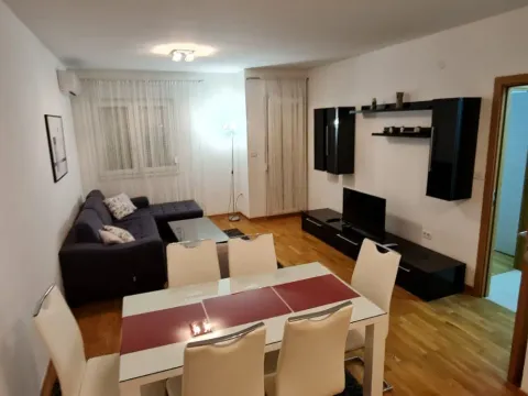 Izdavanje, stan, 68m², City Kvart, Podgorica - image 4
