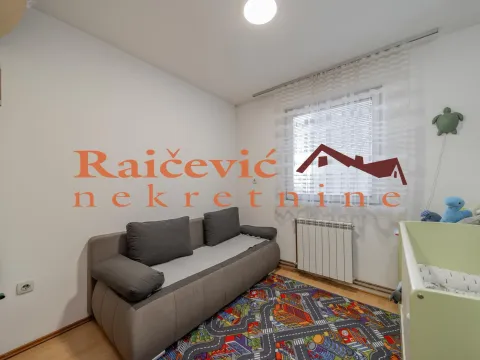 Sale, one bedroom apartment, 53m², Rakovica, Beograd - image 14