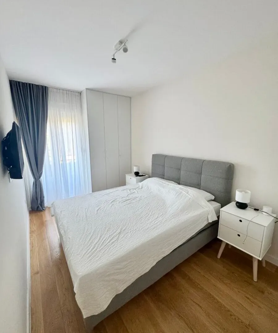 Rent, one bedroom apartment, 40m², Central Point, Podgorica